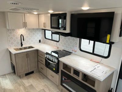 2026 Jayco NORTH TRAIL — photo 9 view