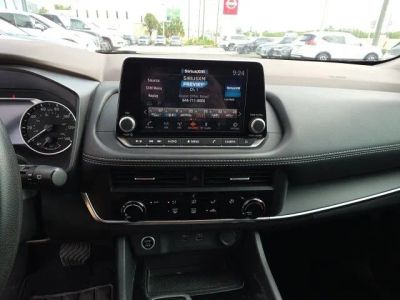 2023 Nissan Rogue — photo 17 view