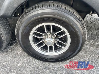 2024 Winnebago Industries Towables Voyage - Photo 13