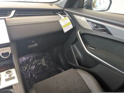 2026 Jaguar F-PACE — photo 15 view