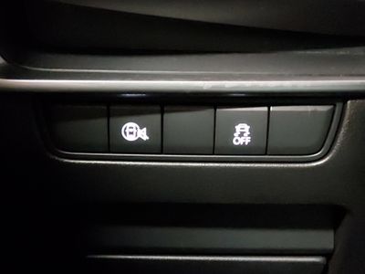 2025 Mazda Mazda3 Hatchback - Photo 13