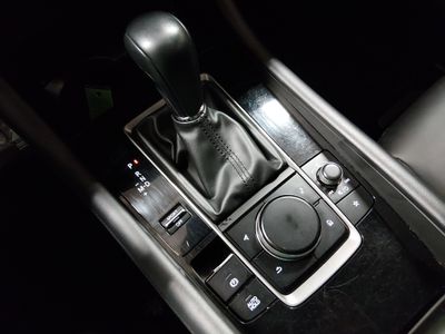 2025 Mazda Mazda3 Hatchback - Photo 19