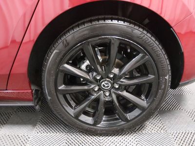 2025 Mazda Mazda3 Hatchback - Photo 10