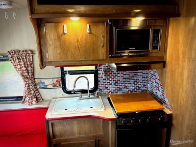2018 Gulf Stream Friendship — photo 7 view