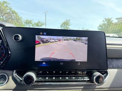 2025 Chevrolet Colorado — photo 19 view