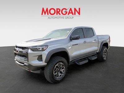 2025 Chevrolet Colorado — engine compartment view