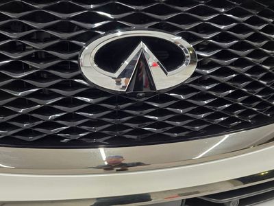 2024 INFINITI QX80 - Photo 9