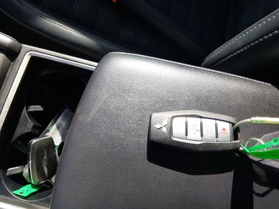 2024 Mitsubishi Outlander - Photo 15