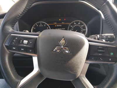 2024 Mitsubishi Outlander - Photo 12