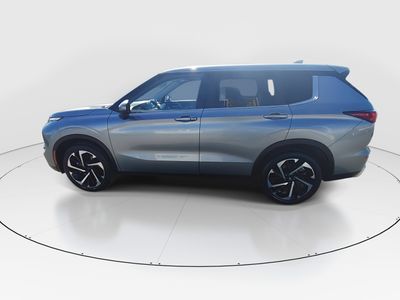 2024 Mitsubishi Outlander - Photo 4