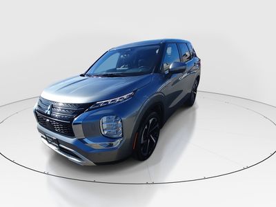 2024 Mitsubishi Outlander - Photo 3