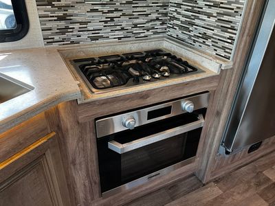 2020 Jayco PRECEPT - Photo 8