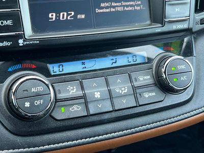 2016 Toyota RAV4 - Photo 21