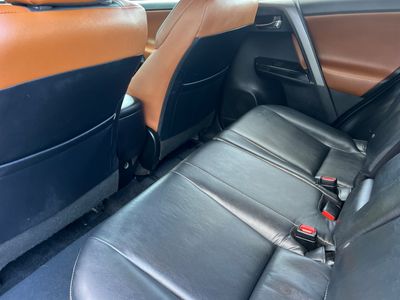 2016 Toyota RAV4 - Photo 4
