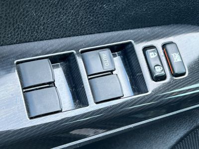 2016 Toyota RAV4 - Photo 13