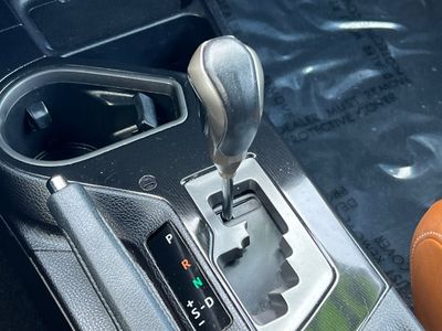 2016 Toyota RAV4 - Photo 22