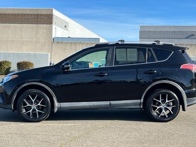 2016 Toyota RAV4 - Photo 9