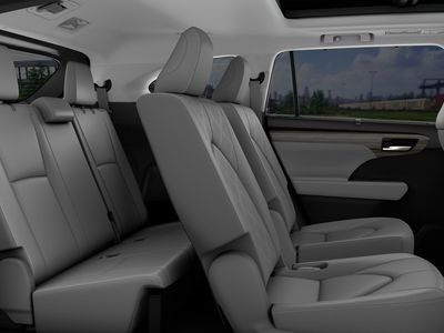 2026 Toyota Highlander Hybrid - Photo 2