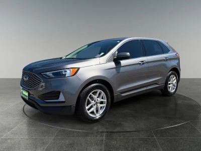 2023 Ford Edge — rear three-quarter view