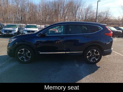 2019 Honda CR-V Touring — photo 8 view