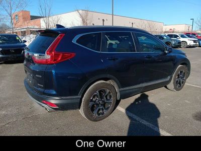 2019 Honda CR-V Touring — detail view