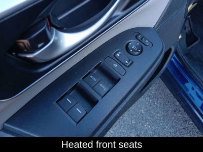 2019 Honda CR-V Touring — photo 15 view