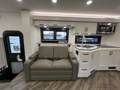 2026 Jayco SENECA — photo 7 view