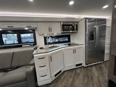 2026 Jayco SENECA — photo 8 view