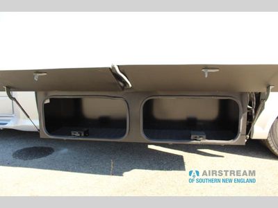 2026 Airstream Atlas-e - Photo 11