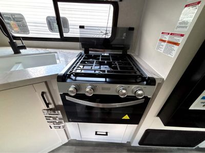 2026 Jayco Jay Flight SLX - Photo 14