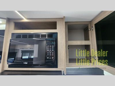 2026 Grand Design Imagine XLS - Photo 32