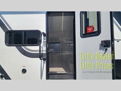 2026 Grand Design Imagine XLS - Photo 11