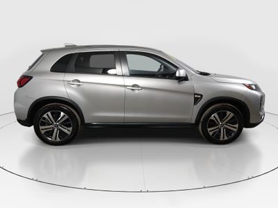 2025 Mitsubishi Outlander Sport — photo 8 view