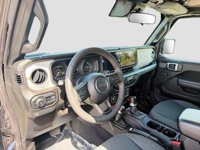 2024 Jeep Wrangler 4xe — photo 25 view