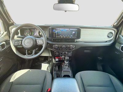 2024 Jeep Wrangler 4xe — photo 16 view