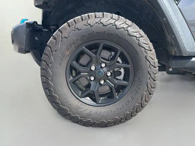 2024 Jeep Wrangler 4xe — photo 40 view