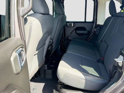 2024 Jeep Wrangler 4xe — photo 20 view