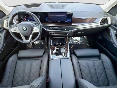 2026 BMW X7 — photo 16 view