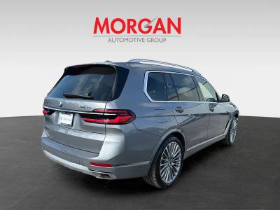 2026 BMW X7 — rear three-quarter view
