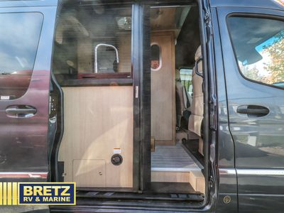 2026 Airstream Interstate - Photo 12