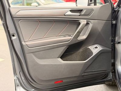2024 Volkswagen Tiguan 2.0T Wolfsburg Edition — photo 27 view