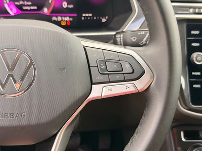 2024 Volkswagen Tiguan 2.0T Wolfsburg Edition — photo 30 view