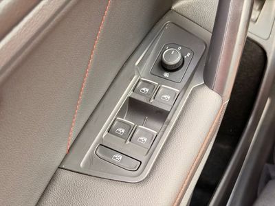 2024 Volkswagen Tiguan 2.0T Wolfsburg Edition — photo 28 view