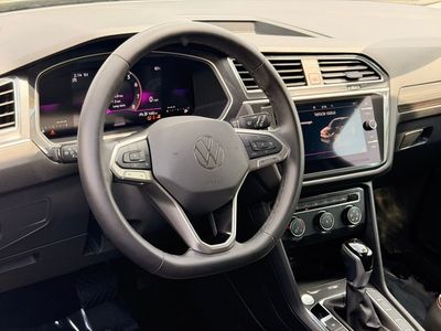 2024 Volkswagen Tiguan 2.0T Wolfsburg Edition — photo 22 view