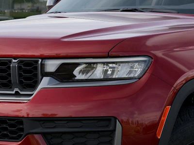 2026 Jeep Grand Cherokee — photo 10 view