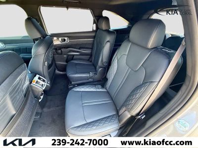 2026 Kia Sorento Hybrid — photo 21 view