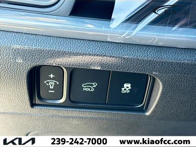 2026 Kia Sorento Hybrid — photo 36 view