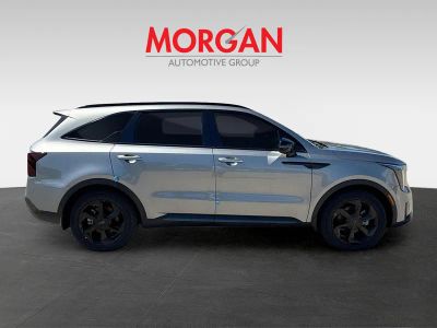 2026 Kia Sorento Hybrid — engine compartment view
