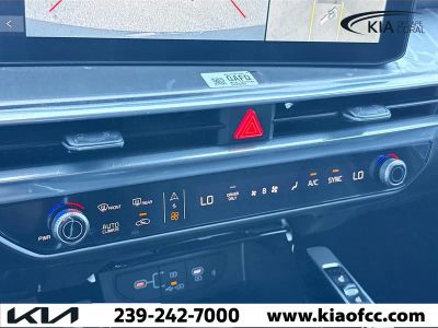 2026 Kia Sorento Hybrid — photo 35 view