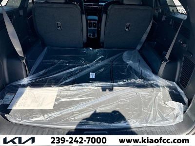 2026 Kia Sorento Hybrid — photo 11 view